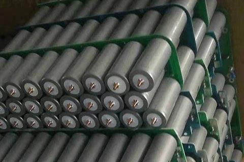 易富岗乡上门回收钛酸锂电池→高价磷酸电池回收,电池回收电池
